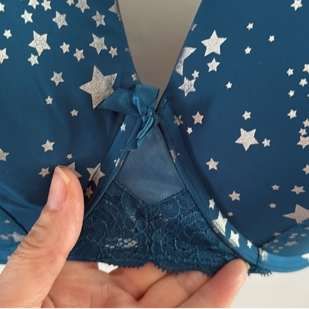 Torrid teal underwire bra with silver metallic stars Size 44DDD - Picture 4 of 7